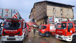 Sisa-sisa Kebakaran di Hotel Resor Ski Turki, 10 Orang Tewas