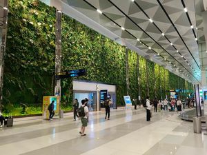 InJourney Airports Pangkas Tarif Jasa Penumpang & Parkir Pesawat 50% InJourney Airports Pangkas Tarif Jasa Penumpang & Parkir Pesawat 50%