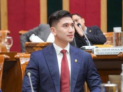 Reaksi Verrell Bramasta Lihat Demo PNS Kemendiktisaintek