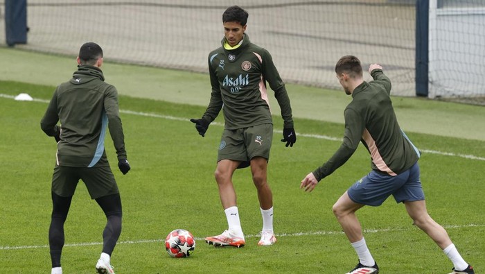 Soccer Football - Champions League - Manchester City Training - Etihad Campus, Manchester, Britain - January 21, 2025 Manchester Citys Vitor Reis during training Action Images via Reuters/Jason Cairnduff