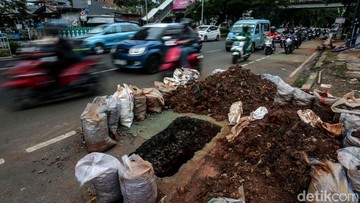 Ibu-Anak Tercebur ke Galian Kabel di Jaktim, Pemprov DKI Tegur Kontraktor Proyek