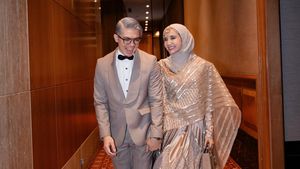 Foto: Gaya Baru Irwansyah Tampil Dengan Rambut Silver, Bikin Salfok