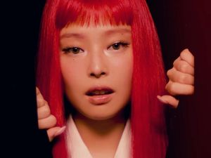 Video Prestasi JENNIE BLACKPINK Lewat Ruby: Puncaki Chart iTunes-QQ Music Video Prestasi JENNIE BLACKPINK Lewat Ruby: Puncaki Chart iTunes-QQ Music