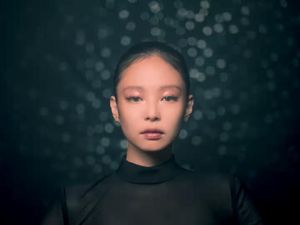 like JENNIE Lagu K-Pop Paling Gong di Spotify 2025 like JENNIE Lagu K-Pop Paling Gong di Spotify 2025