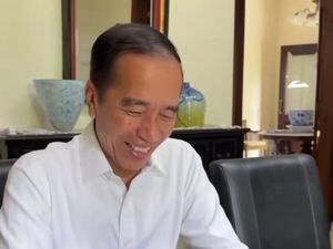 Jokowi Reaction Lagi Video Lucu di Medsos, Kali Ini Sopir Koplak