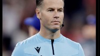 Wasit dianggap condong ke Barca. Foto: dok. Internet/X (Twitter)