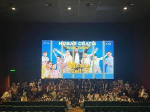 Nonton Bareng 2nd Miracle In Cell No. 7 Bersama Anak Yatim Nonton Bareng 2nd Miracle In Cell No. 7 Bersama Anak Yatim