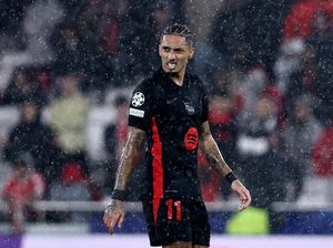 Barca Menang Dramatis, Raphinha Ribut dengan Pemain-pemain Benfica