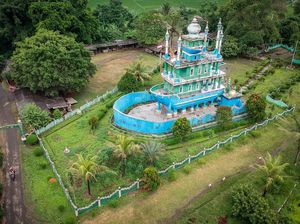 Uniknya Masjid Bentuk Kapal di Kota Serang Uniknya Masjid Bentuk Kapal di Kota Serang