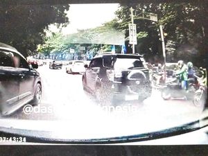 Viral Pengemudi Mobil Dinas dan Sipil Cekcok di Jaktim, Ini Respons TNI Viral Pengemudi Mobil Dinas dan Sipil Cekcok di Jaktim, Ini Respons TNI