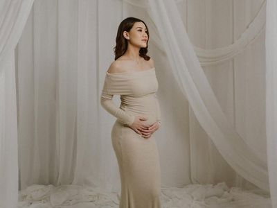 7 Potret Aaliyah Massaid Si Calon Ibu
