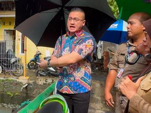 Kenneth DPRD DKJ: Lakukan Pengerukan Lumpur Serentak untuk Cegah Banjir Kenneth DPRD DKJ: Lakukan Pengerukan Lumpur Serentak untuk Cegah Banjir