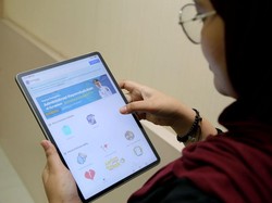 Warga Surabaya Kini Bisa Urus Adminduk Mandiri dari Rumah, Caranya?
