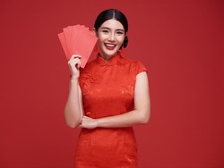 Makin Banyak Transaksi di DANA Bisa Dapat Angpao iPhone 15! Ini Caranya