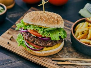 Gegara Lomba Makan Burger 3,2 Kg, Perut Pria Ini Membengkak Gegara Lomba Makan Burger 3,2 Kg, Perut Pria Ini Membengkak