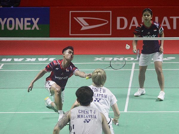 Jafar/Felisha Takluk dari Malaysia di 16 Besar Indonesia Masters 2025