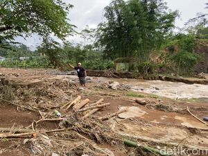 Penampakan Wisata Alam Dawuhan Luluh Lantak Diterjang Banjir Bandang Penampakan Wisata Alam Dawuhan Luluh Lantak Diterjang Banjir Bandang
