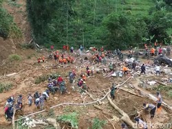 Beredar Video Suasana di Kafe Allo Sebelum Amblas Diterjang Longsor Pekalongan