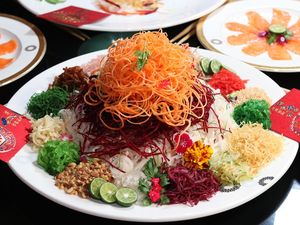 Sajian Spesial Imlek Feast of Fortune di Hotel Bintang Lima Bandung Sajian Spesial Imlek Feast of Fortune di Hotel Bintang Lima Bandung