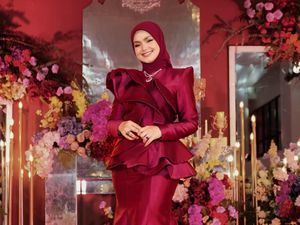 8 Foto Pesta Ultah Mewah Siti Nurhaliza, Tetap Awet Muda di Usia 46 Tahun 8 Foto Pesta Ultah Mewah Siti Nurhaliza, Tetap Awet Muda di Usia 46 Tahun