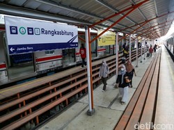 Ke Baduy Pakai Transportasi Umum: Murah, Satset, dan Pengalaman Rally Dakar