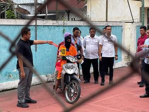Kasus Pelajar Lamongan Dibunuh Teman Kelasnya Direkonstruksi Kasus Pelajar Lamongan Dibunuh Teman Kelasnya Direkonstruksi
