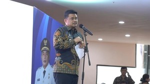 Walkot Bobby Sentil Kasatpol PP-Camat Medan Selayang, Ada Apa?