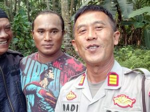 Cerita AKP Dadi Kembali Jinakkan Samson Si Preman Kampung Cerita AKP Dadi Kembali Jinakkan Samson Si Preman Kampung