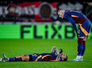 Beda Nasib Tim Ibukota: Lazio ke 16 Besar, Roma Terancam Tersingkir