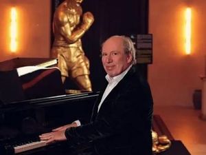 Akhirnya Terungkap Alasan Hans Zimmer Tolak Garap Scoring Marvel Akhirnya Terungkap Alasan Hans Zimmer Tolak Garap Scoring Marvel