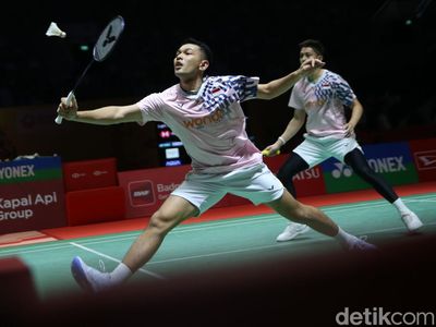 Fajar/Rian Mantap Menapaki Babak Semifinal Indonesia Masters 2025
