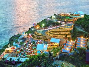 Menikmati Sisi Lain Jogja dari Ketinggian HeHa Sky View Menikmati Sisi Lain Jogja dari Ketinggian HeHa Sky View
