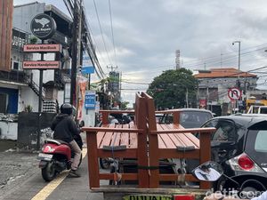 Potret Kemacetan di Jalan Teuku Umar Denpasar Potret Kemacetan di Jalan Teuku Umar Denpasar