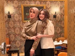 7 Foto Marini Zumarnis-Diana Pungky Reunian, Artis Lawas yang Cantiknya Awet 7 Foto Marini Zumarnis-Diana Pungky Reunian, Artis Lawas yang Cantiknya Awet