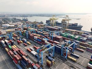 Truk Dibatasi saat Lebaran, Pelindo Berikan Insentif Jasa Penumpukan Barang 50%