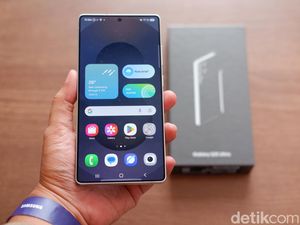 Video: Melihat Lebih Dekat Samsung Galaxy S25 Ultra yang Mewah Video: Melihat Lebih Dekat Samsung Galaxy S25 Ultra yang Mewah