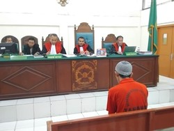 Fadli Pembunuh Roki di Bawah Jembatan Ampera Divonis 15 Tahun Bui