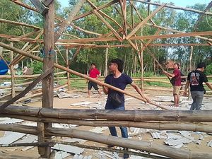 Komitmen Berantas Judi, Polres Sampang Bongkar Arena Sabung Ayam Komitmen Berantas Judi, Polres Sampang Bongkar Arena Sabung Ayam