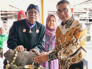 Menbud Fadli Zon Terima Hibah 47 Arca Koleksi Panembahan Hardjonagoro