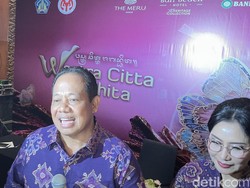 Pemprov Bali Gelar Fashion Show Kain Tradisional, Libatkan 13 Perancang Muda