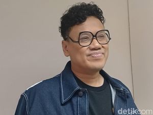 Nino Beli Mobil Impian Pakai Uang Sendiri, Uya Kuya: Saya Ajarkan Tanggung Jawab Nino Beli Mobil Impian Pakai Uang Sendiri, Uya Kuya: Saya Ajarkan Tanggung Jawab