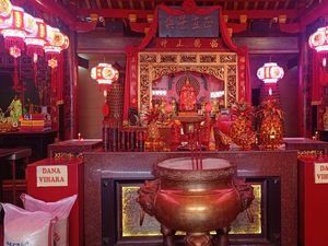 Melihat Persiapan Vihara Dhanagun Bogor Jelang Imlek Melihat Persiapan Vihara Dhanagun Bogor Jelang Imlek