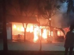 Kios Kelontong di Pangkalpinang Terbakar, Pemilik Selamat-Jebol Dinding