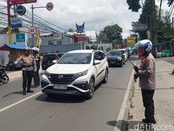 Libur Panjang Isra Miraj-Imlek, Wisatawan Padati Kawasan Lembang