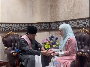 Celine Evangelista Serius Belajar Islam Sampai ke Imam Besar Masjid Istiqlal Celine Evangelista Serius Belajar Islam Sampai ke Imam Besar Masjid Istiqlal