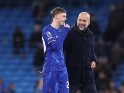 Asyik Ngobrol bareng Guardiola Bikin Palmer Dikecam