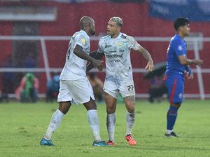 Hadapi PSM, Persib Andalkan Trisula Ciro-Tyronne-Kastaneer