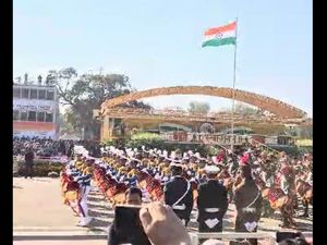 Video Taruna Akmil Magelang Meriahkan Parade Hari Republik ke-76 India