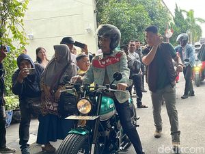 Jokowi Motoran di Solo Pakai Kawasaki W175: Motornya Ringan Jokowi Motoran di Solo Pakai Kawasaki W175: Motornya Ringan
