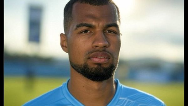 Meme Chelsea Kalah dari Man City, Robert Sanchez Disamakan dengan Onana